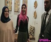 Muslim teen bride and her arab BFFs fuck a BBC stripper from bbc arabi