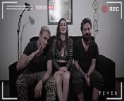 Live com atores porn&ocirc; termina em menage (Trailer SEXTALK) from lanka sextalk