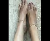 Tamil Young Married Wife Show her Sexy Legs from tamil sexy wife shows herself bath wid audio mp4