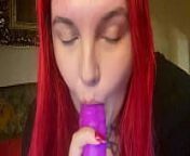 So much spit! Dragon dildo blowjob from tante bugil body chubby