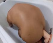 Mulatto facking his ass with a dildo and farts a lot from facking gay boys girl and boy