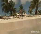 Sandra Takes a Thick Cock inside of Her on the Warm Tropical Beach from thick girl lap dances hard cock