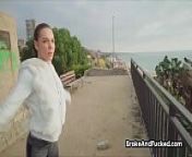 Busty broke teen jogger blows in public from jogger makes a few extra bucks 2842858