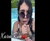 Le Pago A Mi Hermanastro Para Que Me Haga Un Video Porno En La Piscina from miah khalifa sexxx vidio