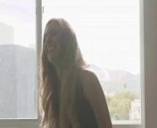 Shyla Ryder Hermosa Chica desnudandose para el fotografo. from nikki garila nude se girls long hair head shave youtubea