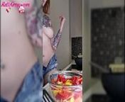 Teen Cooking Breakfast Naked While Parents are Not Home from নায়িকাদের দুধ