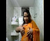 My FB GF Showing assets through Saree from saree big boob