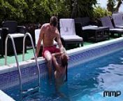 b. girl loves fuck in the pool from molavi sex keraladian xxx mmp