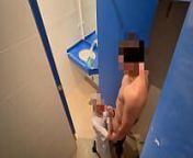 I surprise the gym cleaning girl who when she comes in to clean the toilet she catches me jerking off and helps me finish cumming with a blowjob from 全端口扫描工具打开网站ddos222 com全端口扫描工具r232vcl全端口扫描工具访问网址ddos333 com全端口扫描工具6ffsr56