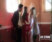 One dude and seven chicks go at it in this group sex extravaganza! from sera tokdemir sex