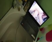 Musturbation in the tub. (Please put your headphones) . from mysexrupalilayalm nadim