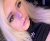 Blonde TS fucks herself from downloads nxxx adult charmitress simran