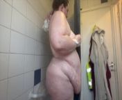 FATTY IN SHOWER from sumii