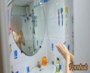 Thai girl taking a shower แอบถ่ายสาวอาบน้ำโดนจับได้ ก็เลยเย็ดกันเลยสงสัยจะเงี่ยน from vip thai school gal xxx 3gp