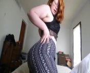 Chubby Red Head in Leggings Twerks and Reveals Her Sexy Little Thong from little son sexy moth