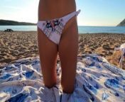 SEX ON THE BEACH My girlfriend discreetly sucks me off at the public beach on vacation with friends from 海地数据shuju555点com海地数据 海地数据 海地数据shuju555点com海地数据 afe
